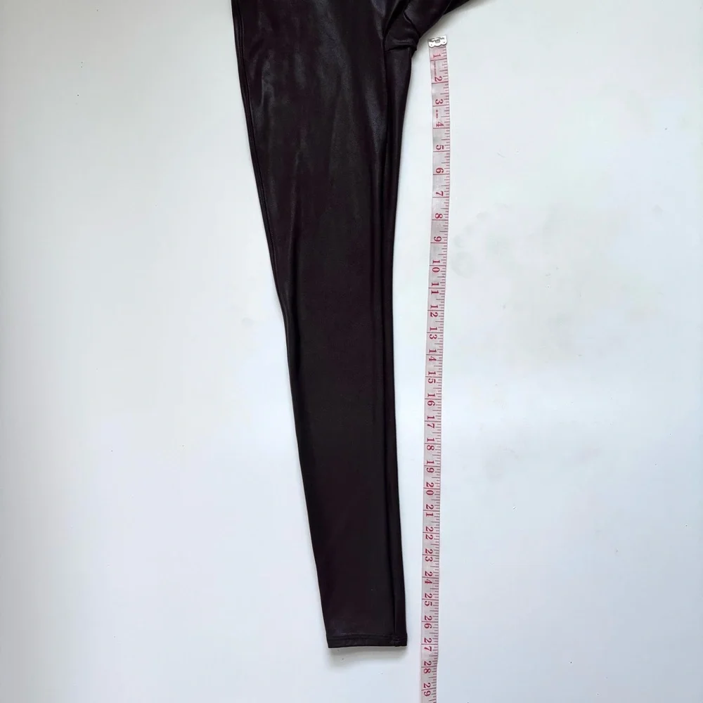SPANX Faux Leather Leggings High-Waisted Wine Burgundy Size Large - Picture 15 of 16